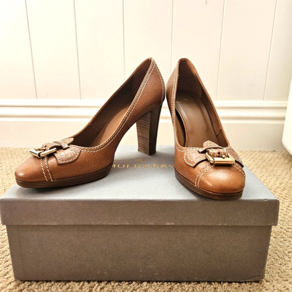 Mulberry luxury leather BRAND NEW beautiful Oxford buckle tan heels, 37.5/7.5